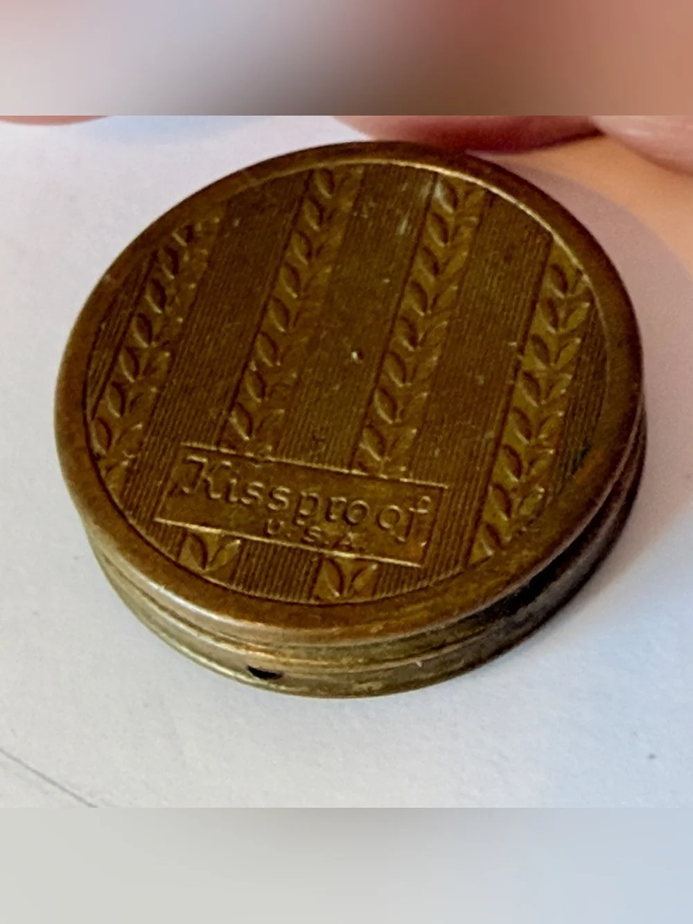 Vintage 1920s Art Deco Kissproof Mirrored Rouge Compact – Brass Makeup Tin